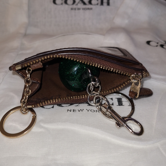 Coach Brown Monogram Skinny ID Holder With Zipper And Keychain - Picture 5 of 7